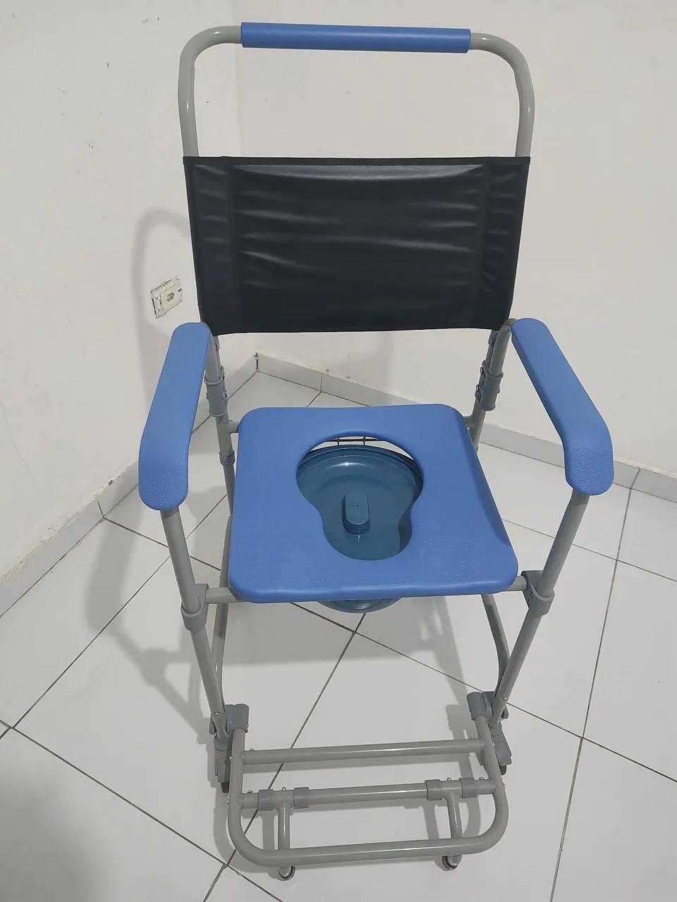 Cadeira de banho e higienização  - Foto 4