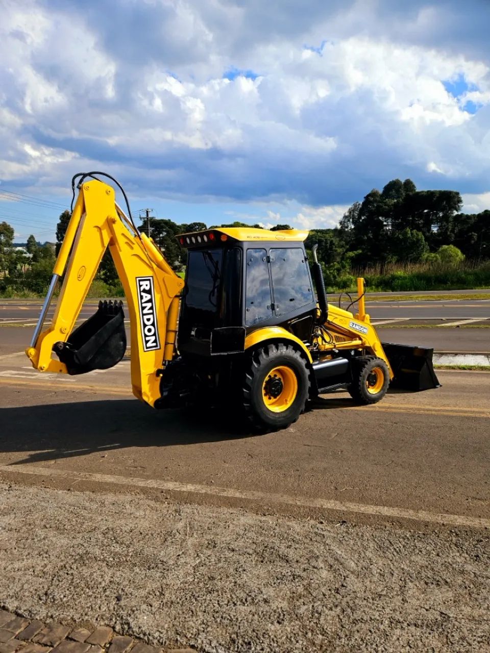 Retroescavadeira Randon RK 406 advanced - Foto 5