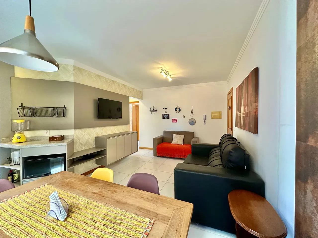 APARTAMENTO MOBILIADO A VENDA NO BAIRRO ZONA NOVA EM CAPÃO DA CANOA