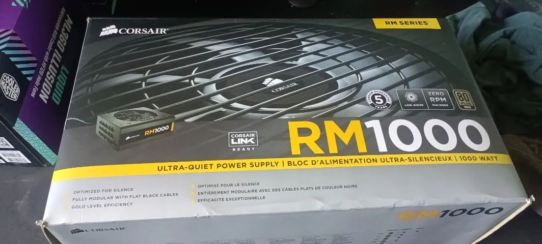 Fonte Corsair RM1000W