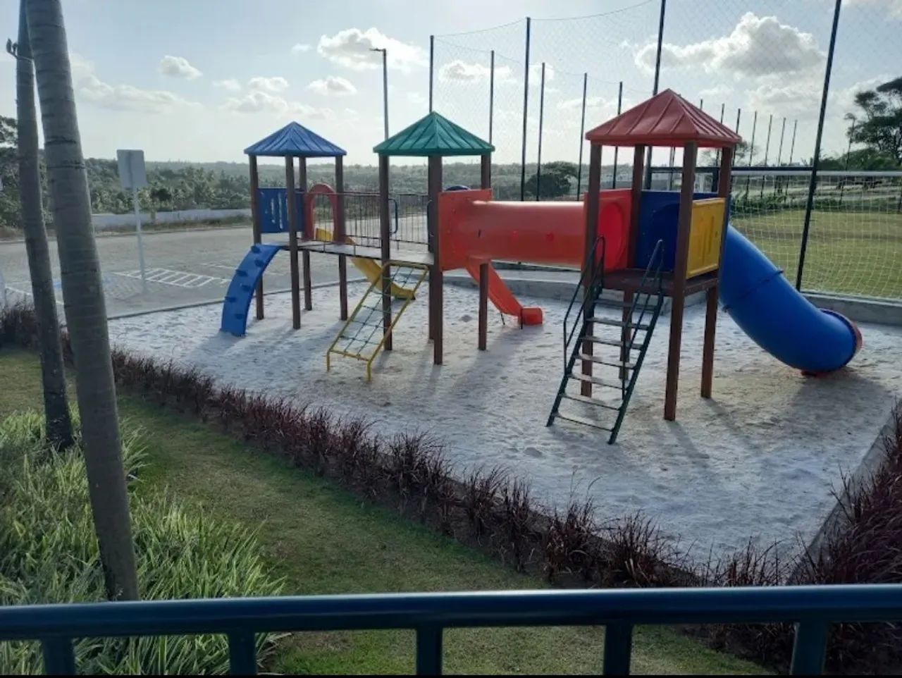 Condomínio YBY Natureza - Lote de 390 m², lado sombra, nascente por 240.000,00 - Foto 8