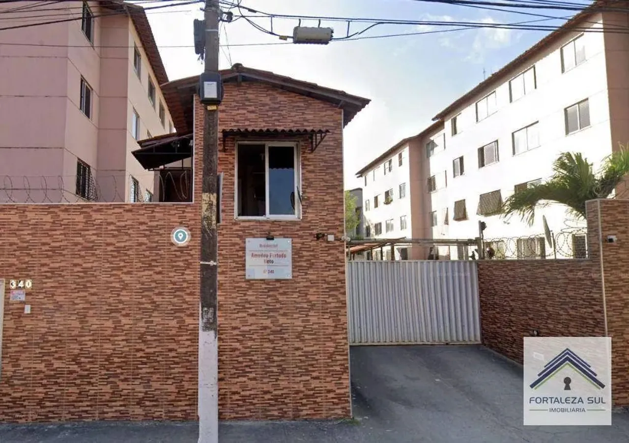Apartamento com 2 dormitórios à venda, 44 m² por R$ 230.000,00 - Itaperi - Fortaleza/CE