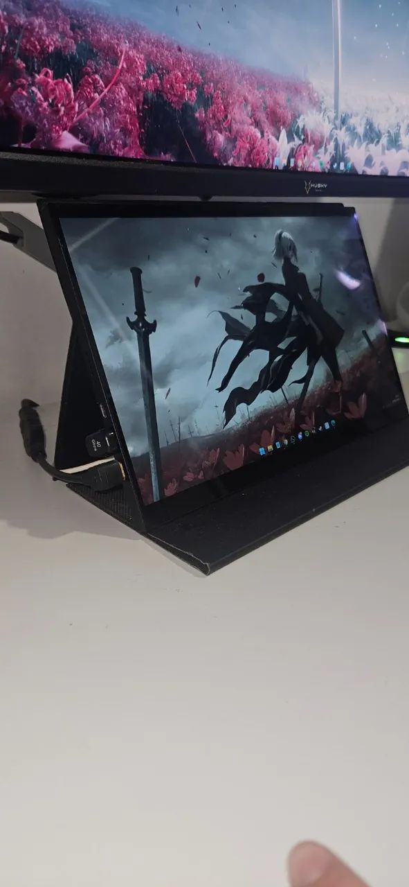 Portable Touchscreen Monitor64739263716865121