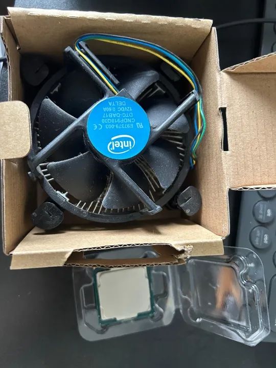 Processador i5-9400F Intel LGA 1151 Com Cooler Box - Foto 4