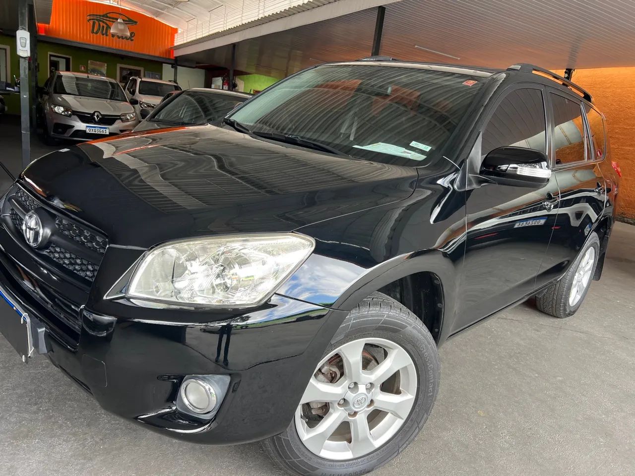 Rav4 4X4 2010 Aut ótimo estado geral 