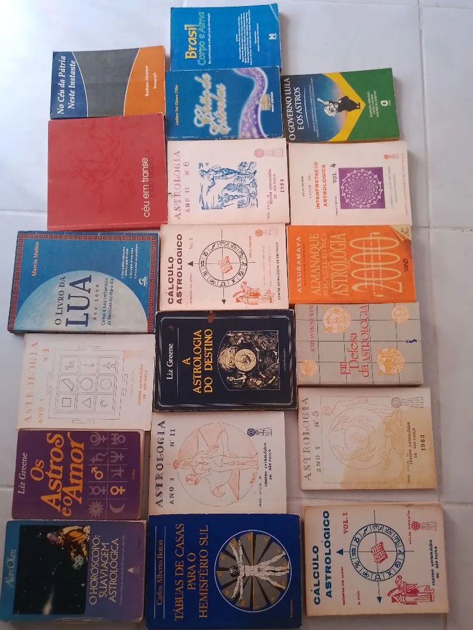 Livros sobre astrologia 