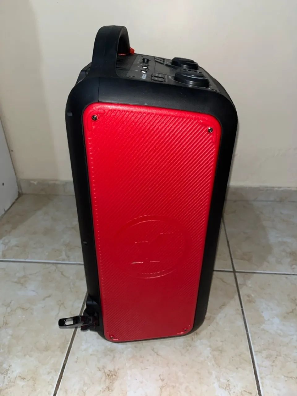 Aluguel de caixa de som Amvox com diversas funções - Foto 2