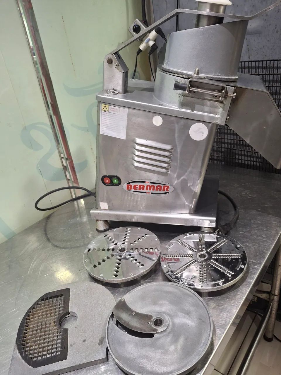 Multiprocessador Bermar Industrial BM116NR