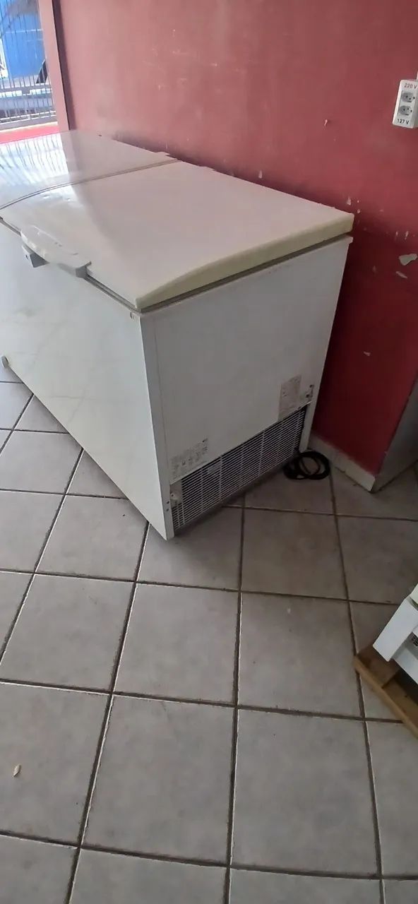 Freezer Horizontal tudo funcionando perfeitamente 220 volts 500 litros entrega grátis  - Foto 4