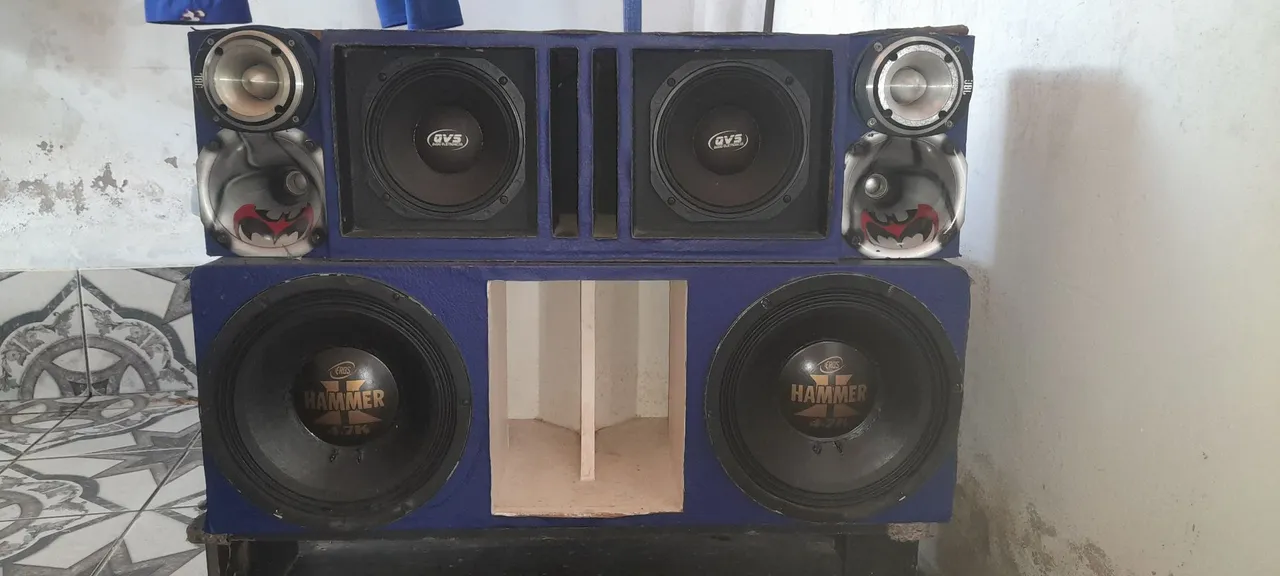 Vendo Som automotivo