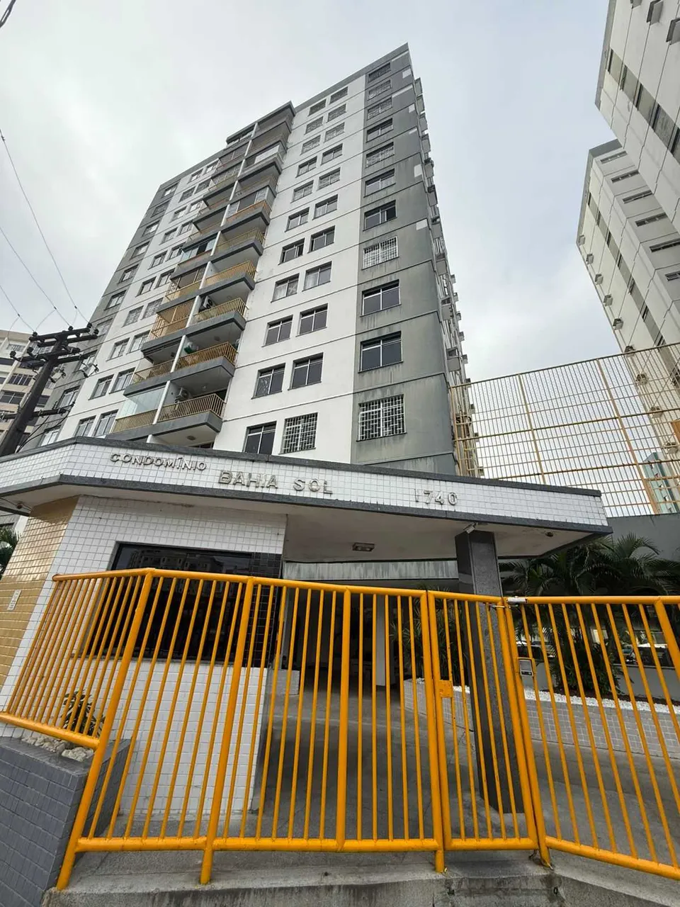 Apartamento a venda no Bahia sol