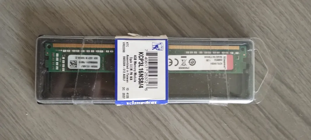 Memória RAM 4 GB Kingston Desktop
