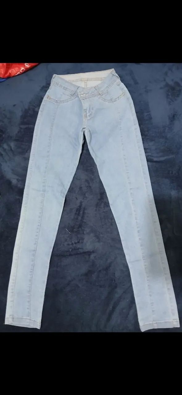 Calça Jeans clara TAM 36 seminova 