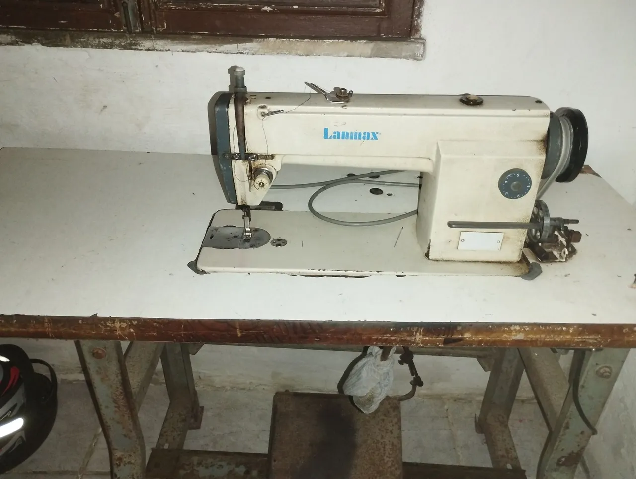 Máquina de Costura Industrial Lanmax