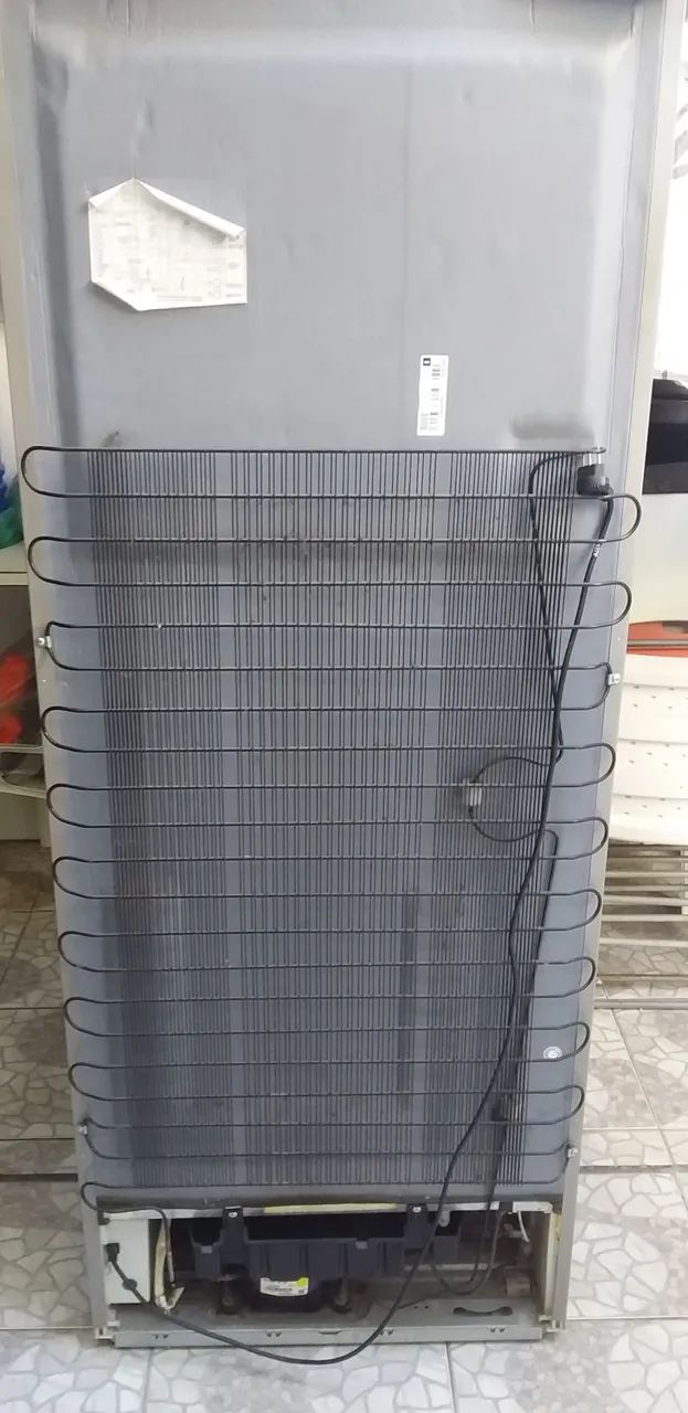 Geladeira Electrolux modelo DF51X - Foto 4