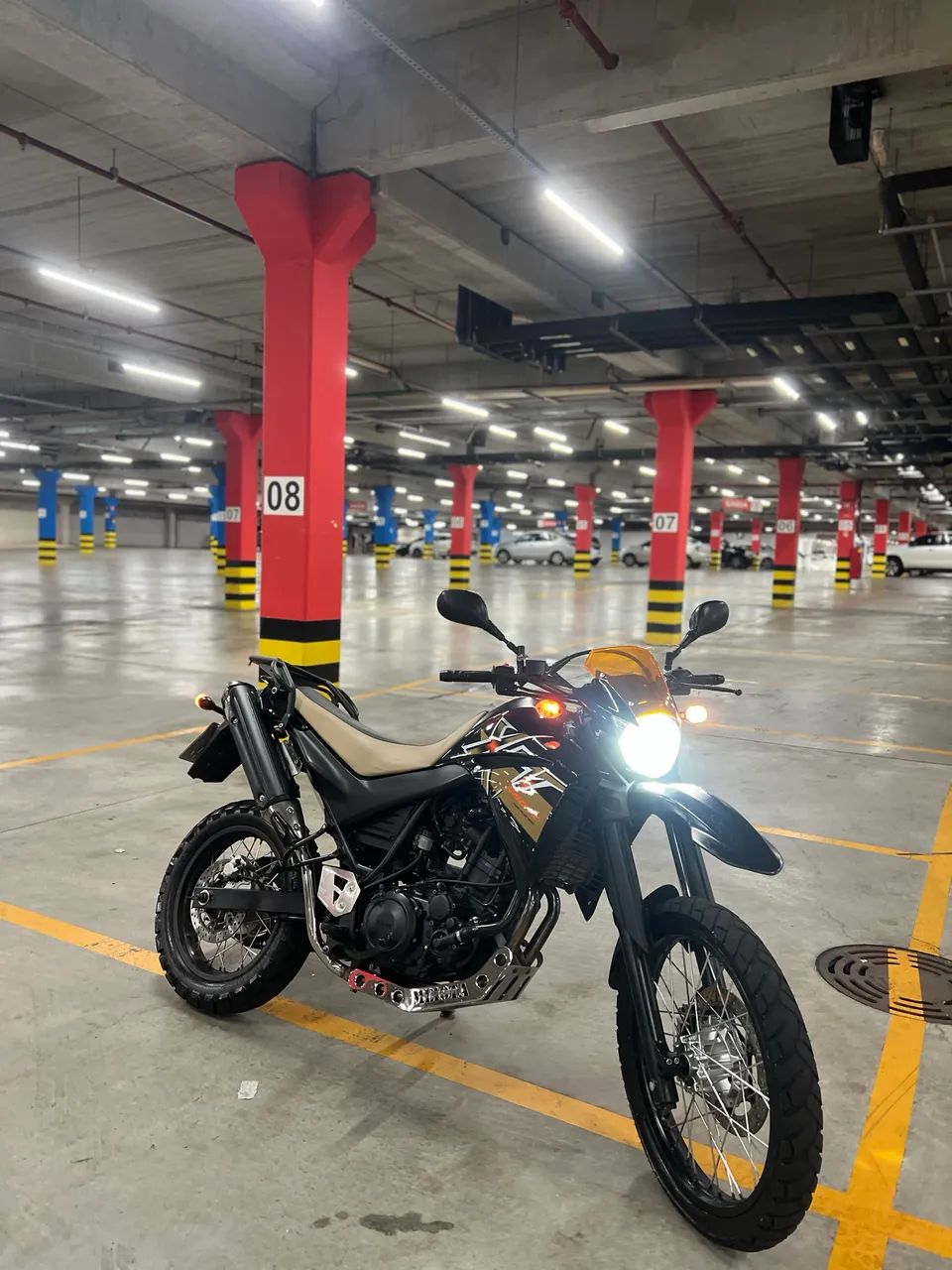 YAMAHA XT660R 2005 - Foto 6