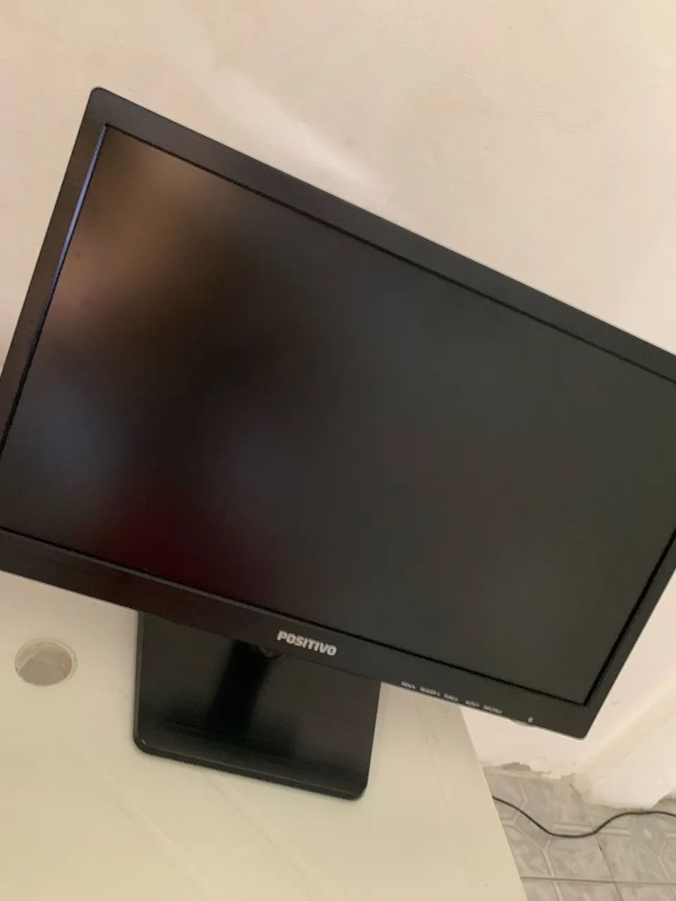 Kit monitor 19,5 polegadas + placa de vídeo gt53064396504596099122