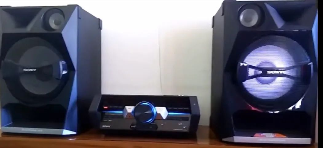 Som Sony 2200 watts  - Foto 2