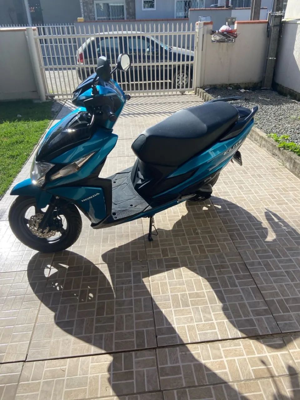 VENDO HONDA ELITE 125 - PRATICAMENTE NOVA - Foto 4