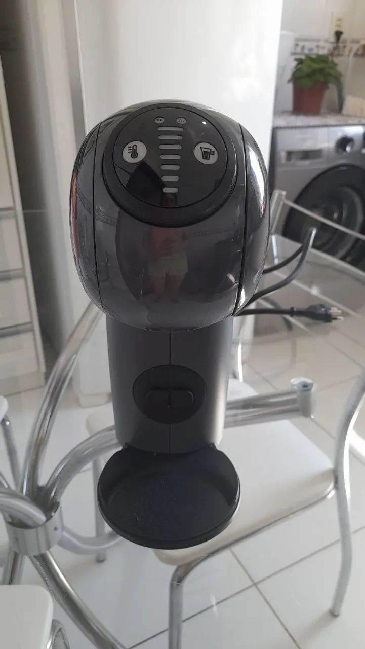 Cafeteira Elétrica Dolce Gusto Nova na caixa