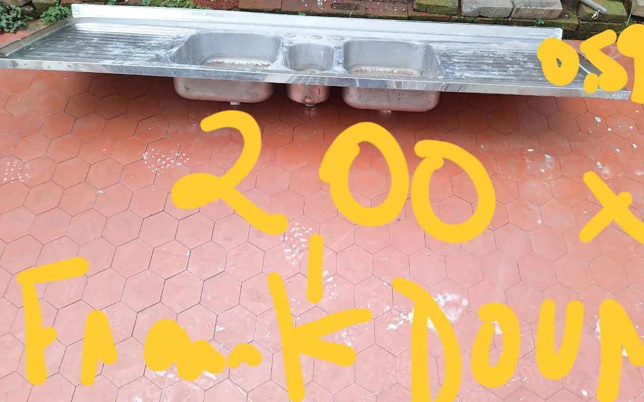 Desapego - Pia em aço inox 200 m - Foto 2