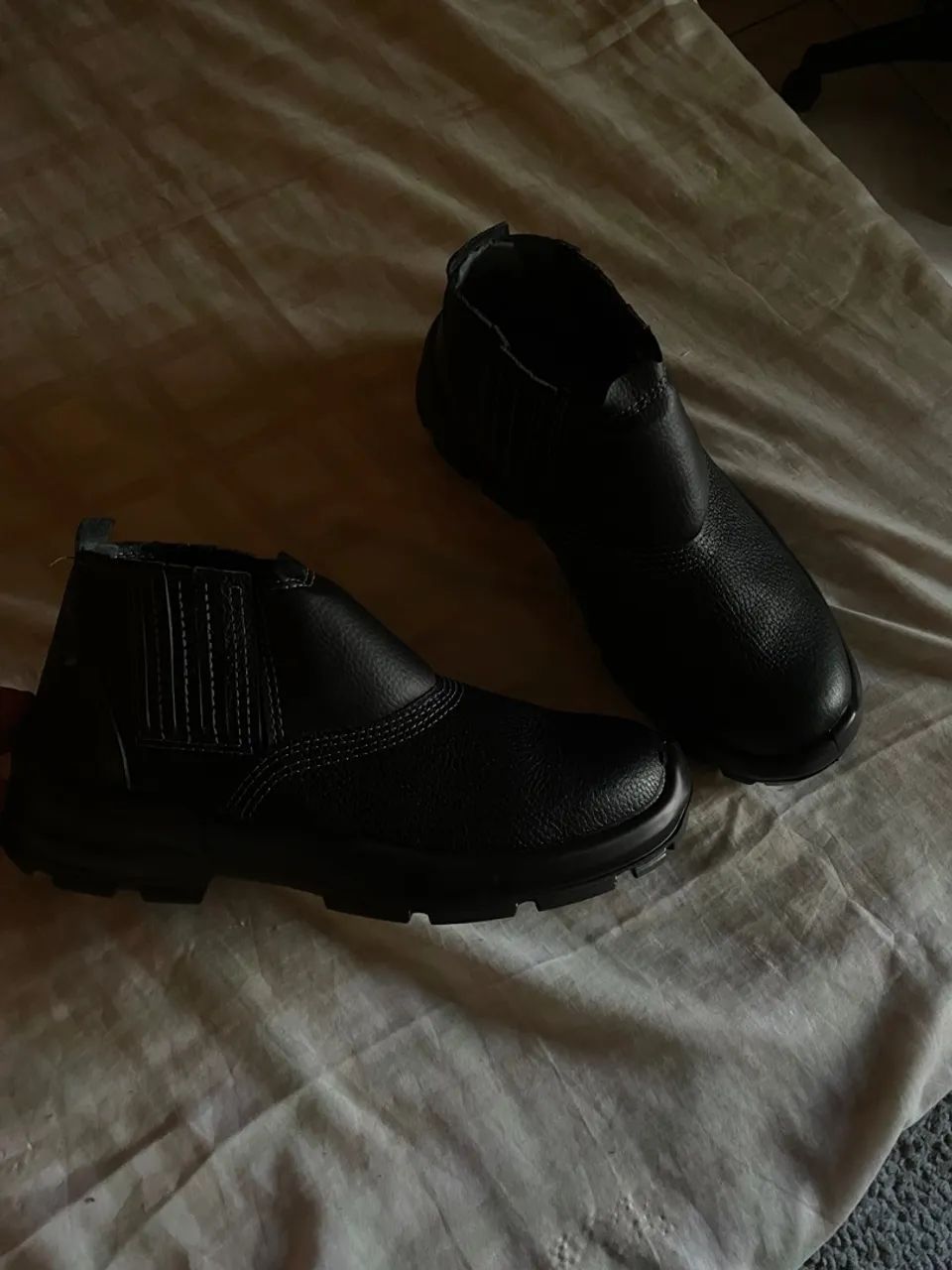 Botas de segurança - Tamanho 42