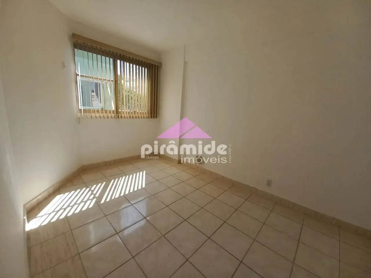 Sala para alugar, 11 m² por R$ 1.019,01/mês - Jardim São Dimas - São José dos Campos/SP