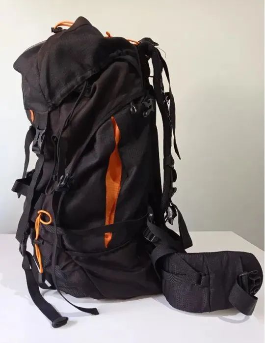 Mochila cargueira trilhas e rumos 65 litros - Foto 2