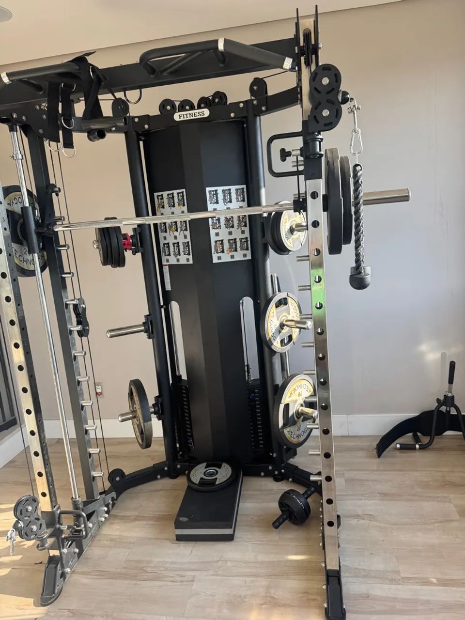 Smith Machine Multifuncional Profissional com anilhas - Foto 2