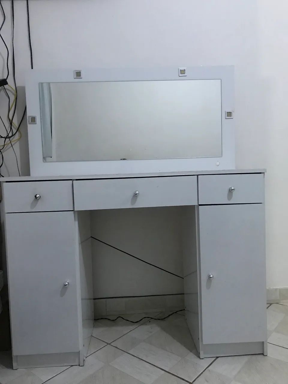 Penteadeira64573909105281121