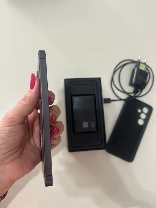 Samsung Galaxy S24 Preto