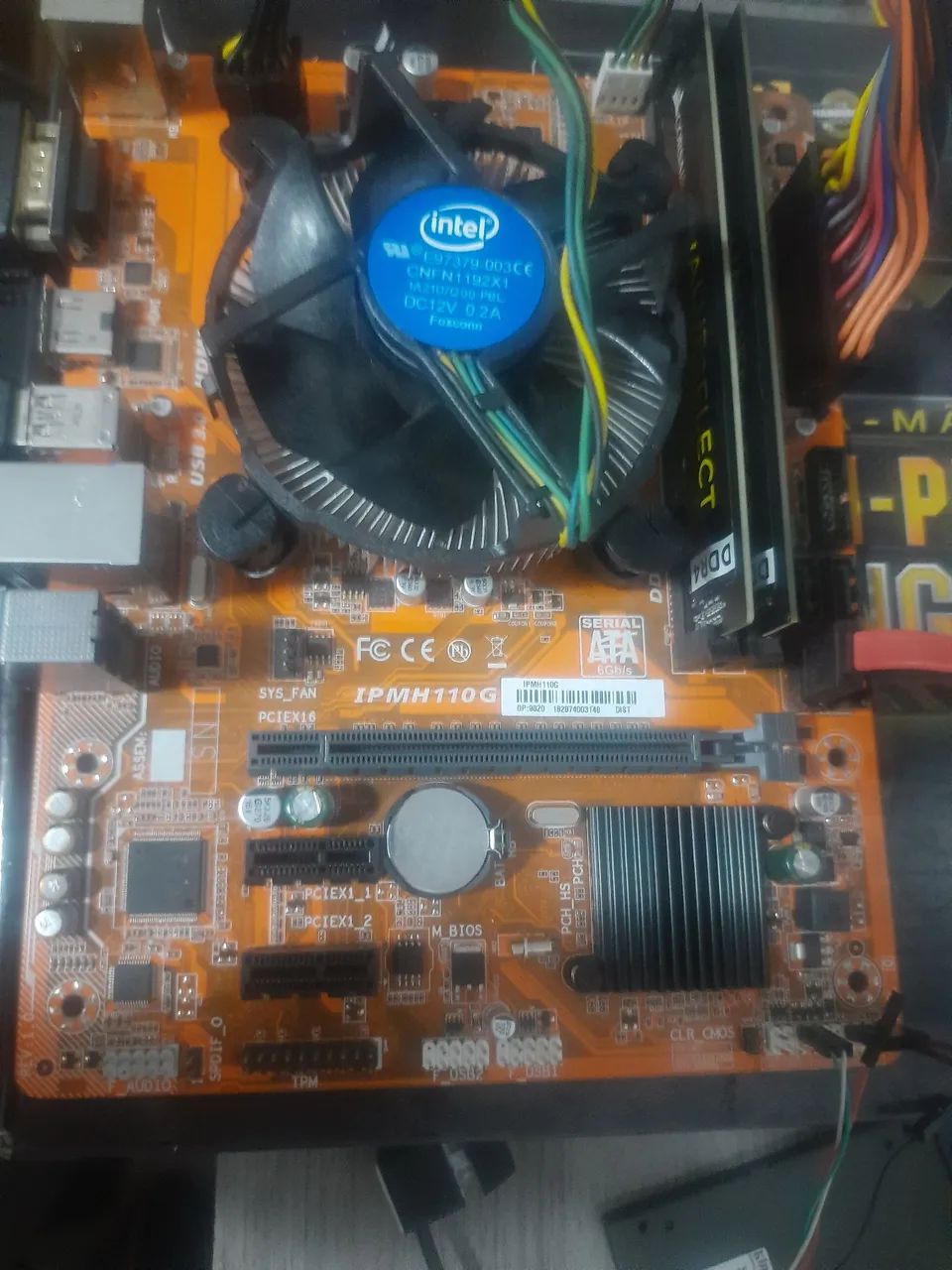 Kit placa mãe e I5 7400 - Foto 4