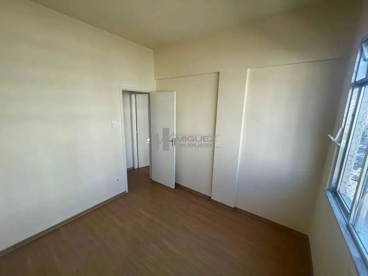 Apartamento para alugar debruçado no Shopping Tijuca! Sala 2 quartos com 1 vaga! - Foto 10