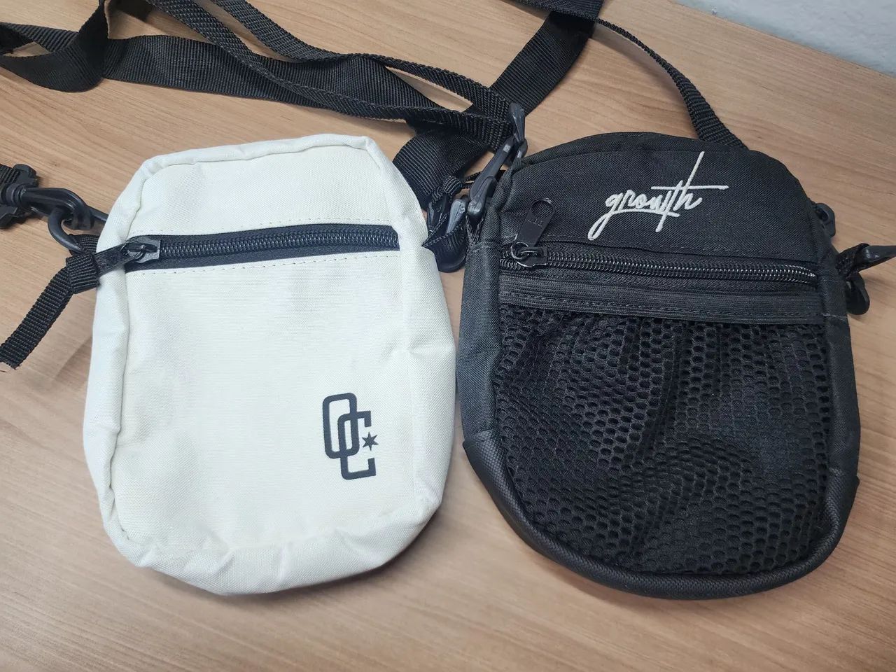 2 Bolsas Tranversais (Bag) da Overcome e Growth