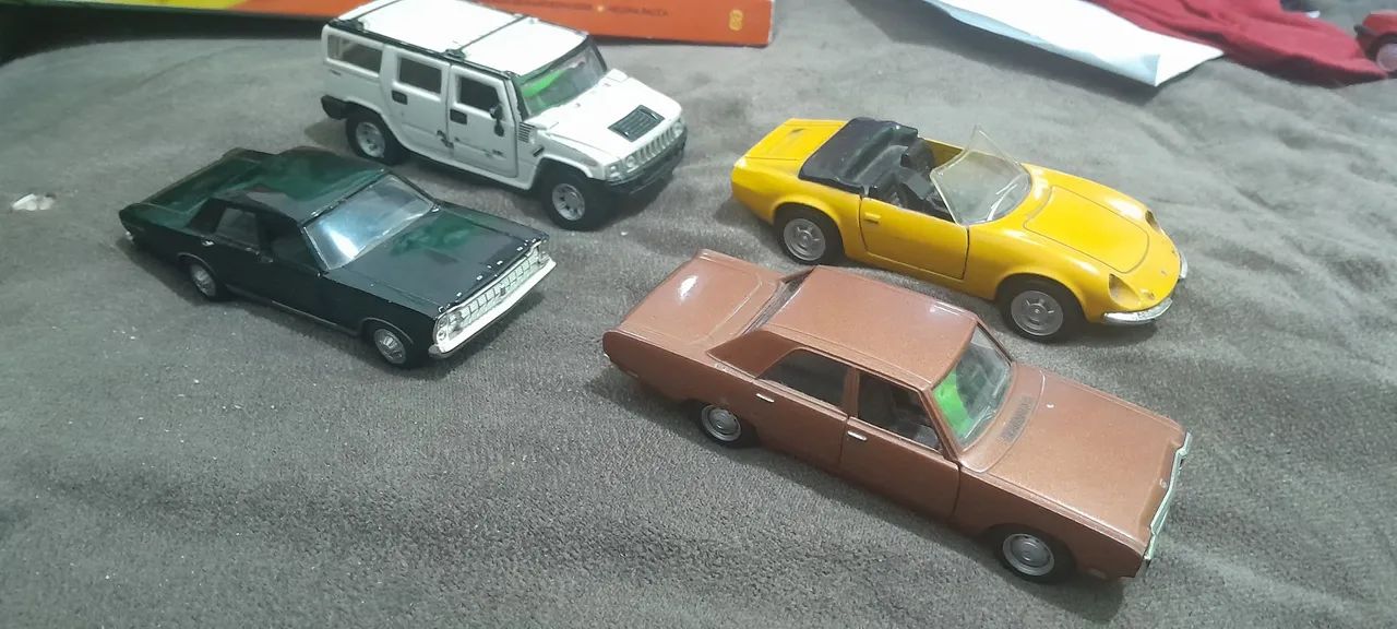 Coleção de carros miniatura