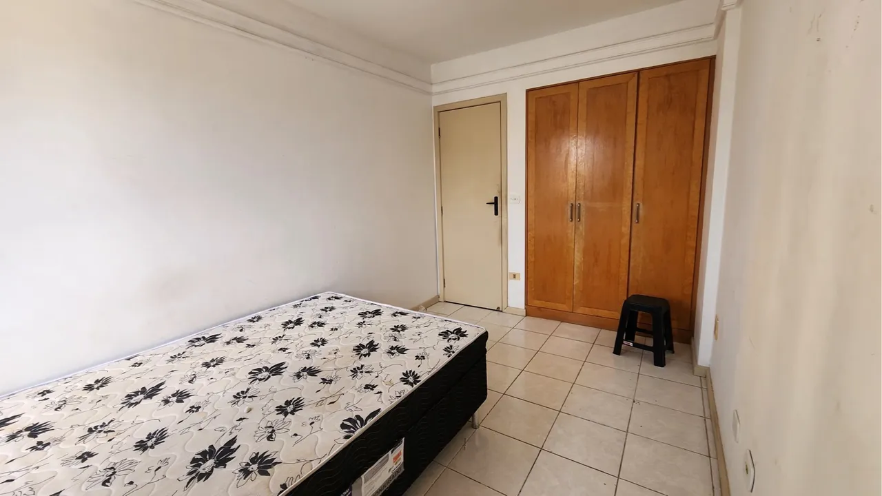Apartamento para dividir com MENINA