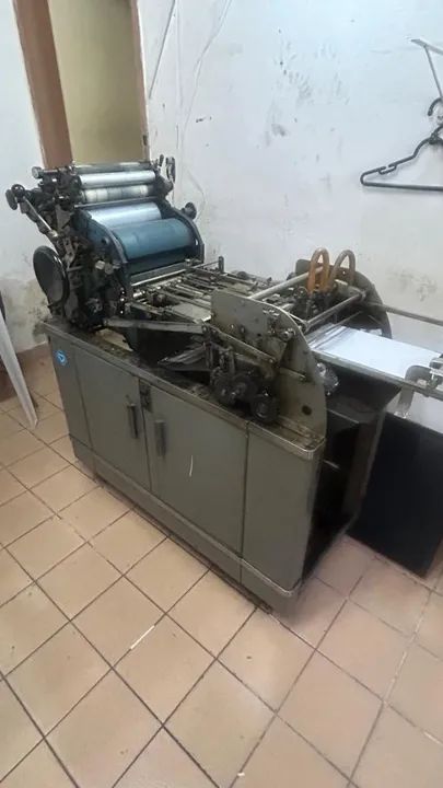 impressora offset Multilith 1250 - Foto 6