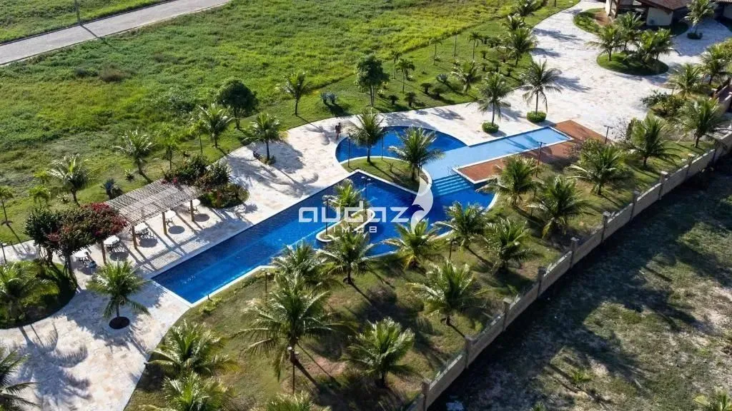 Lote com aproximadamente 375 m²na em condomínio fechado na Praia de Jacumã RN