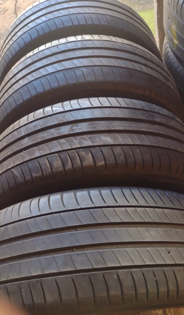 Pneus 18 Outlander , ix35 , Compass 225/55 R18 MICHELIN 95%