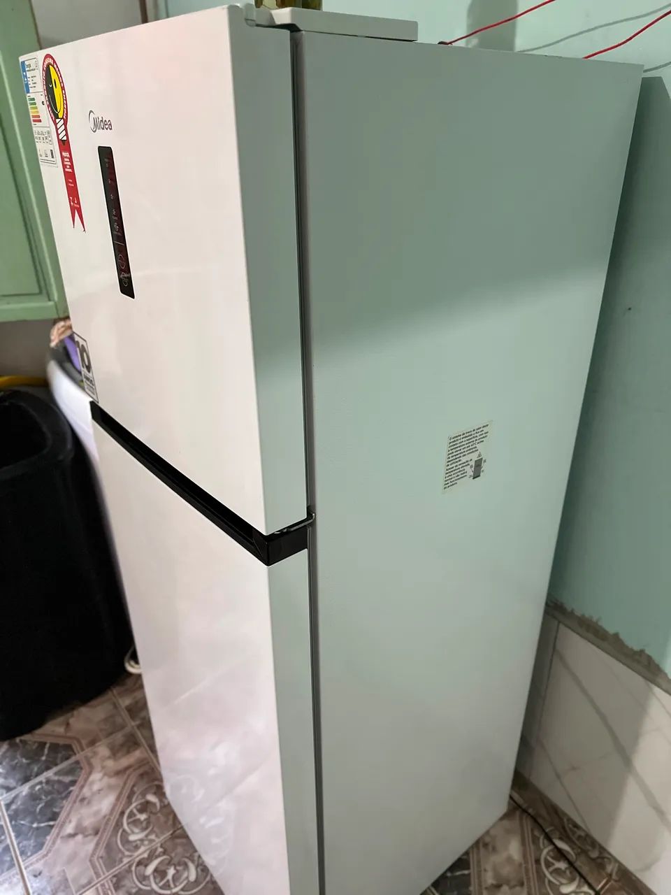 Vende-se geladeira MIDEA 