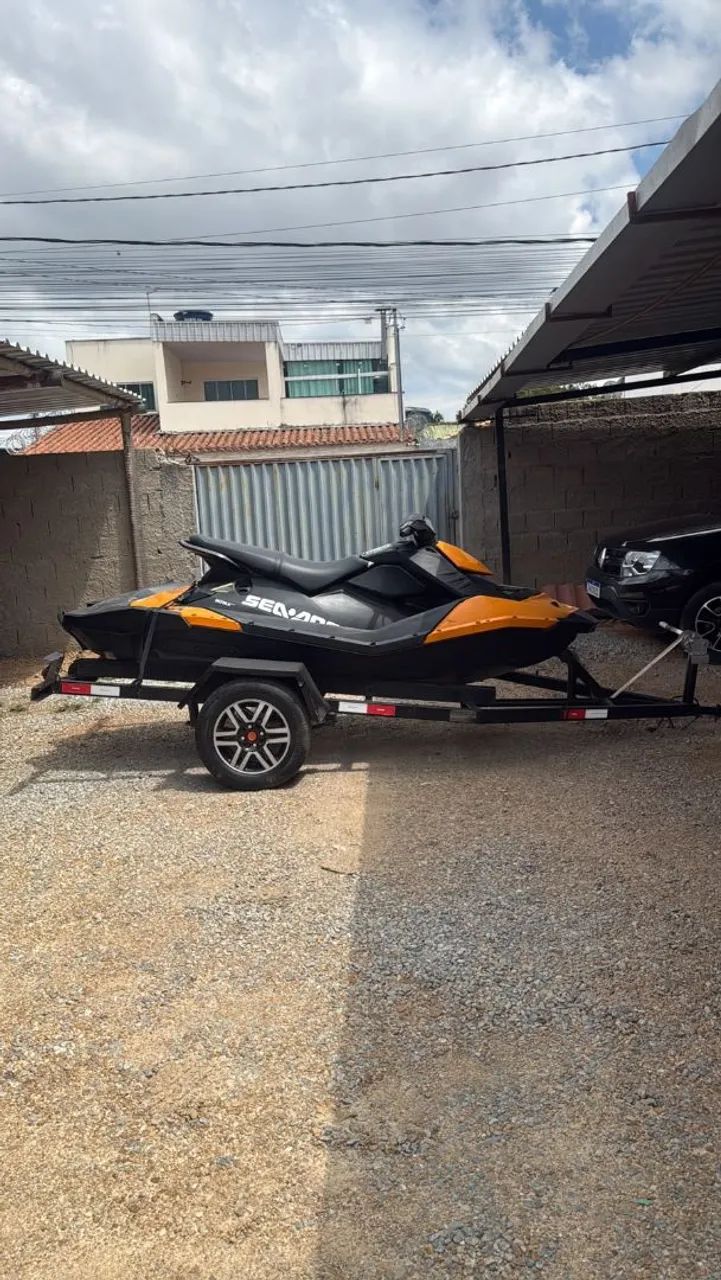 Jet-ski Seadoo Spark 90hp