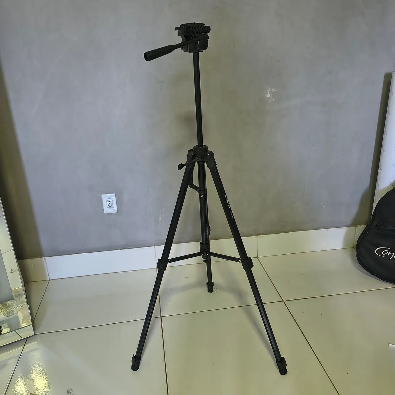 Tipé para câmeras e célular - Foto 2