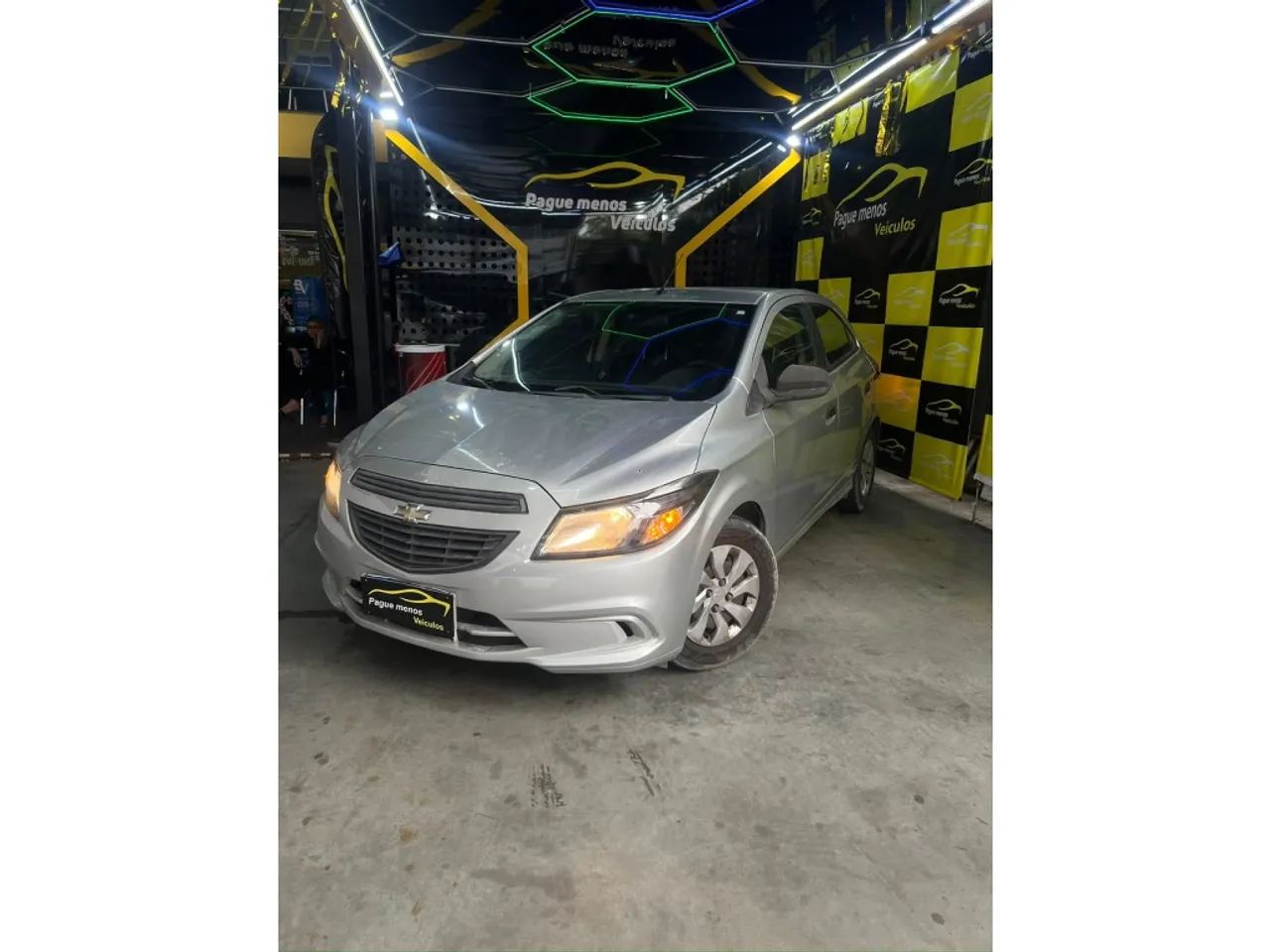 Chevrolet Onix ONIX HATCH Joy 1.0 8V Flex 5p Mec. 2019