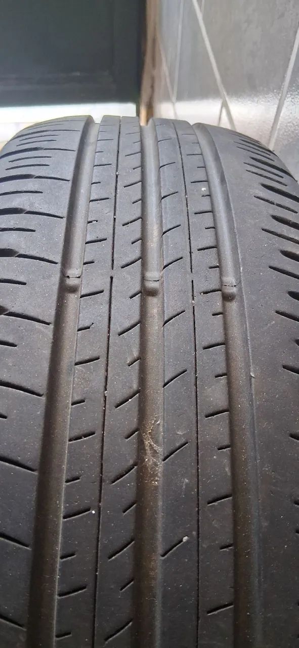 Peneu 185/60/15 dunlop