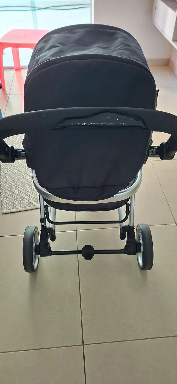 Carrinho de bebê Safety mobi + bebê conforto - Foto 3
