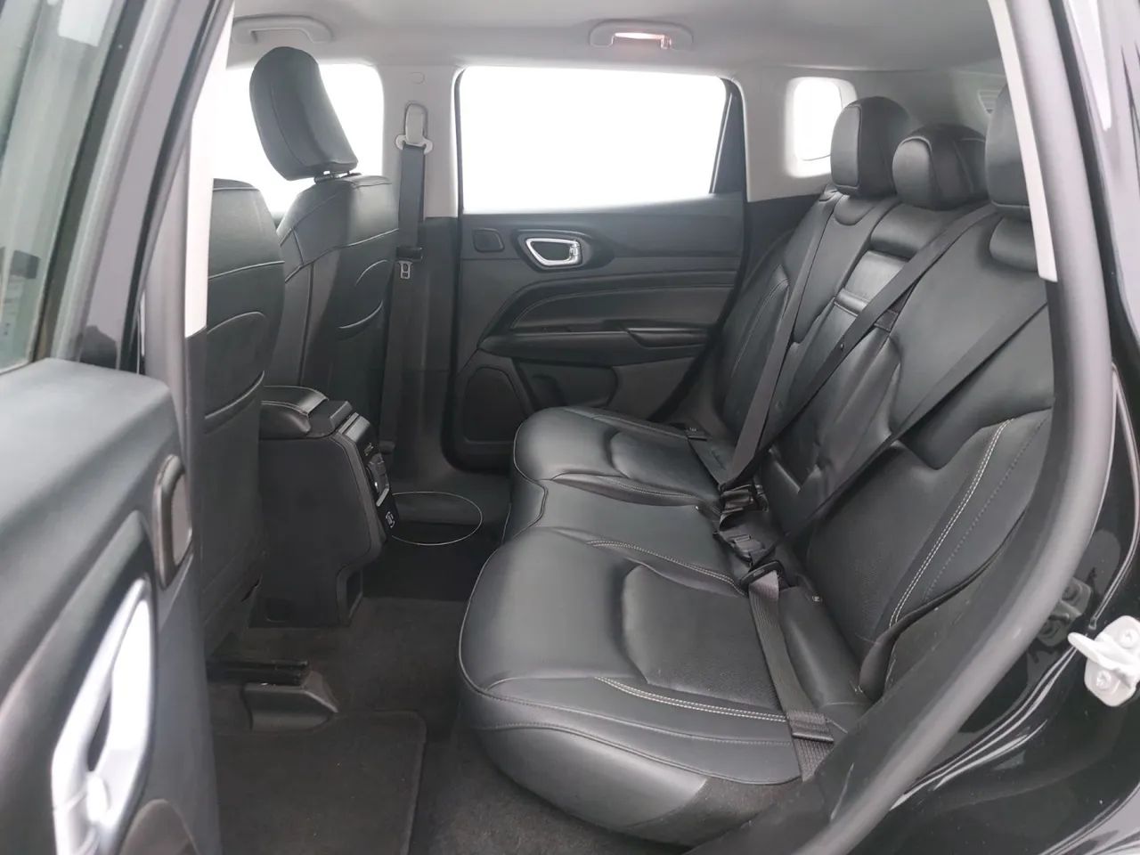 Jeep Compass LONG. T270 1.3 TB 4x2 Flex Aut., foto 17 de 18