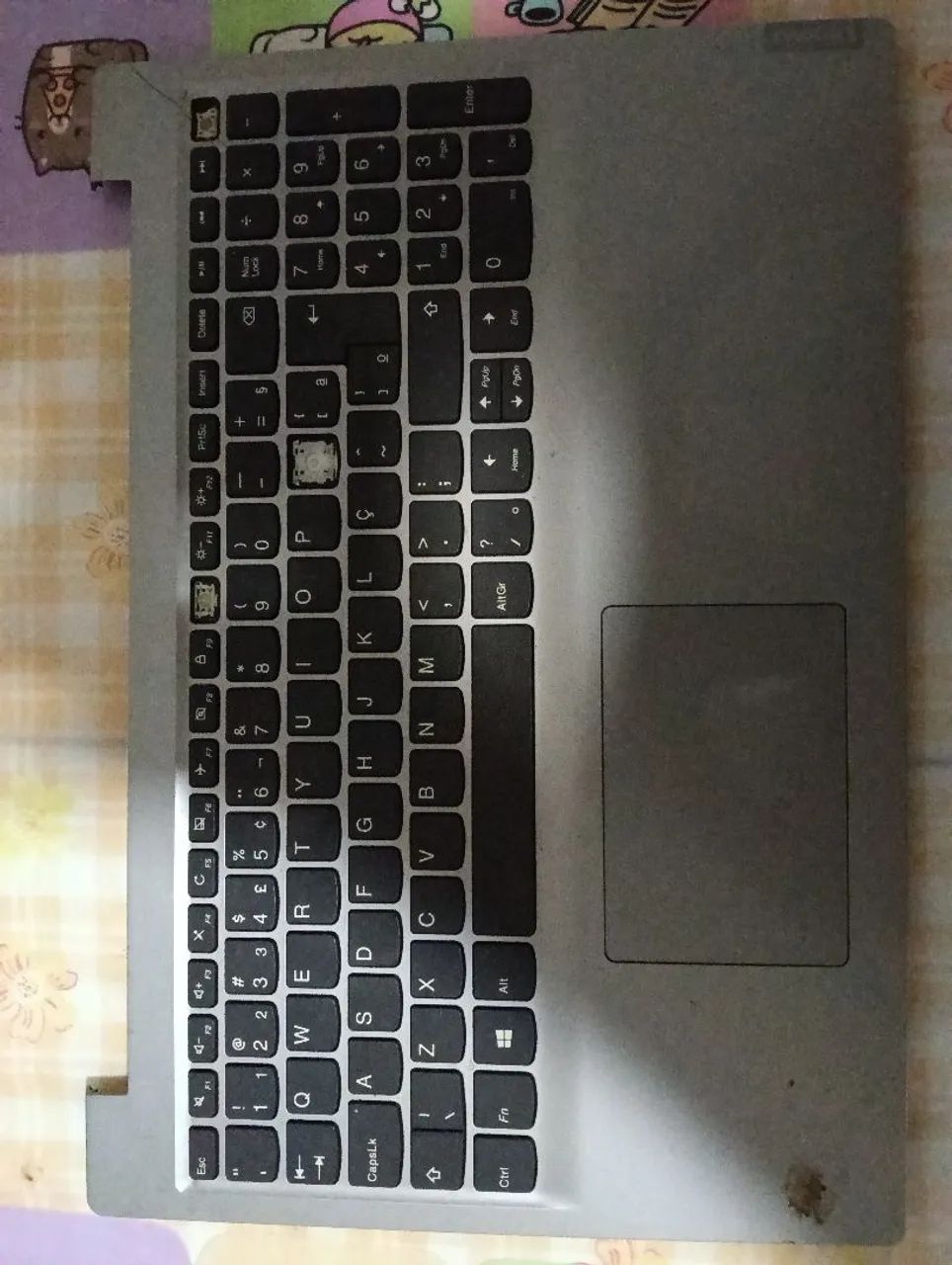 Vendo carcaça de Notebook.