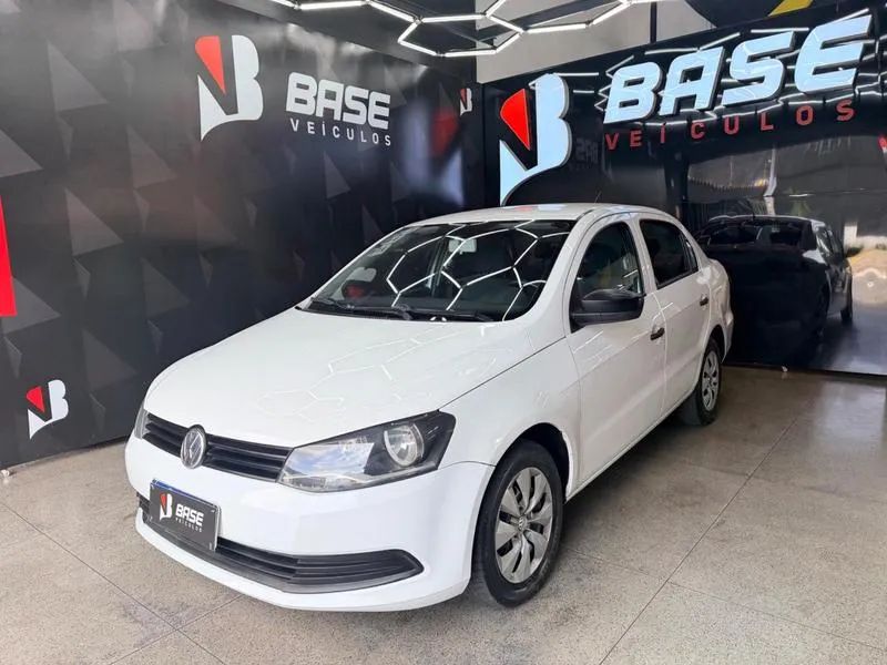 Volkswagen Voyage 2015