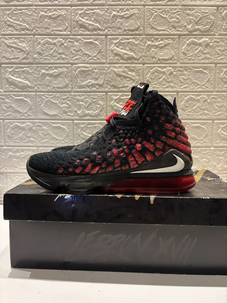 Tênis Nike LeBron 17 XVII Infrared Tamanho 40 - Calçados