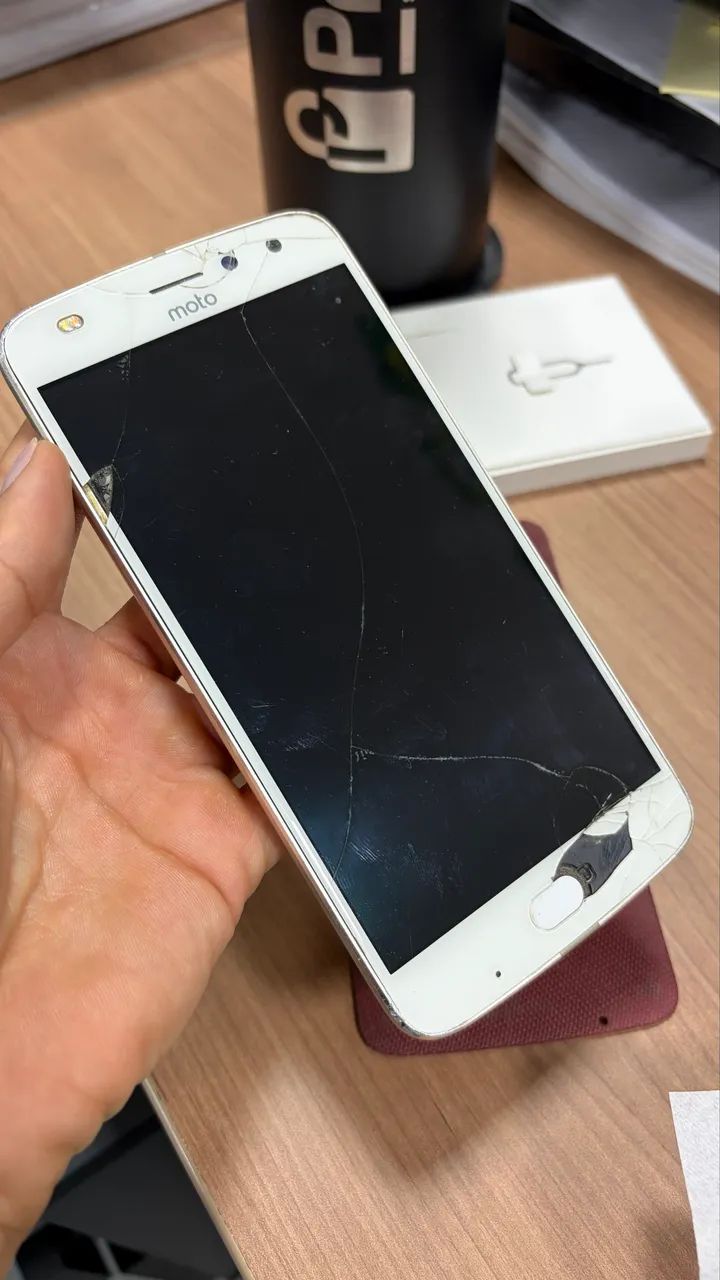 Moto Z2 Play - Foto 2